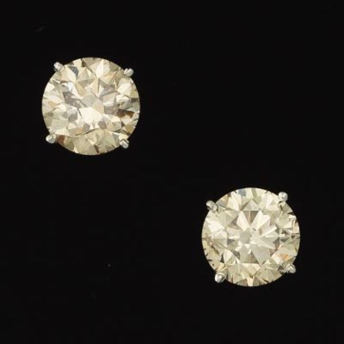 Art, Antiques and Fine Jewelry Online Auction starts on 10/27/2017