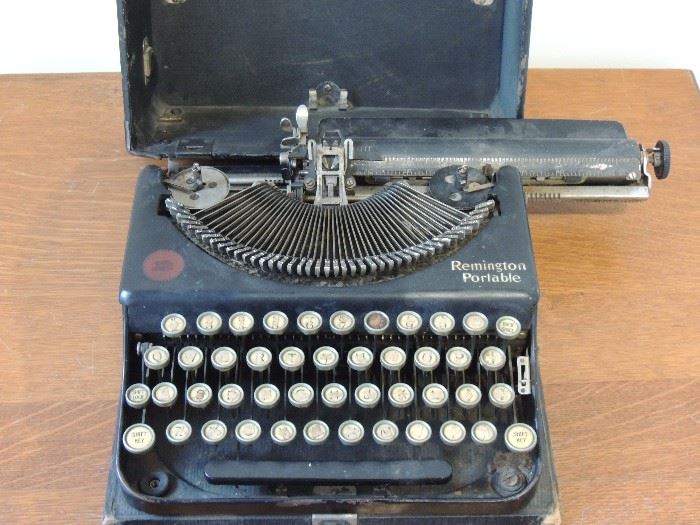 Antique Reminington Portable Typewriter 