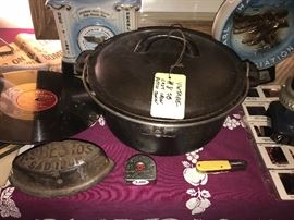 Vintage #8 SB Cast Iron Dutch Oven