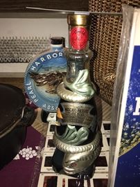 Vintage Unopened Viarengo Torino Italy Moscato Passito Muscatel In Amazing Mold Glass Fish / Sea Serpent Bottle