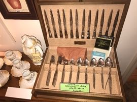 Vintage Onieda Community Plate Flatware Set With Chest ~ 186 Pieces ~ Service For 12