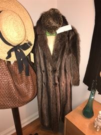 Neiman Marcus FULL LENGTH Raccoon Fur Coat