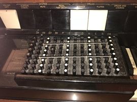 Vintage 1950's Hammond Organ With Bench