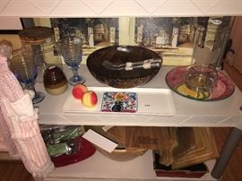 Assorted Kitchen Items