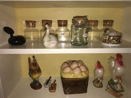 Assorted Kitchen Items