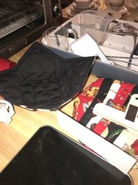 Assorted Kitchen Items