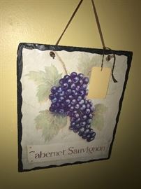 Cabernet Sauvignon Grape Plaque