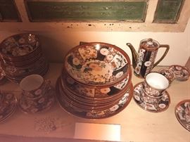 Vintage Saji Japan Imari Style Dinner Ware Set ~ 54 Pieces