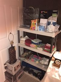 Water Pic In Box ~ Assorted Linens ~ Weight Set