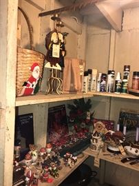 Assorted Christmas And Holiday Decor