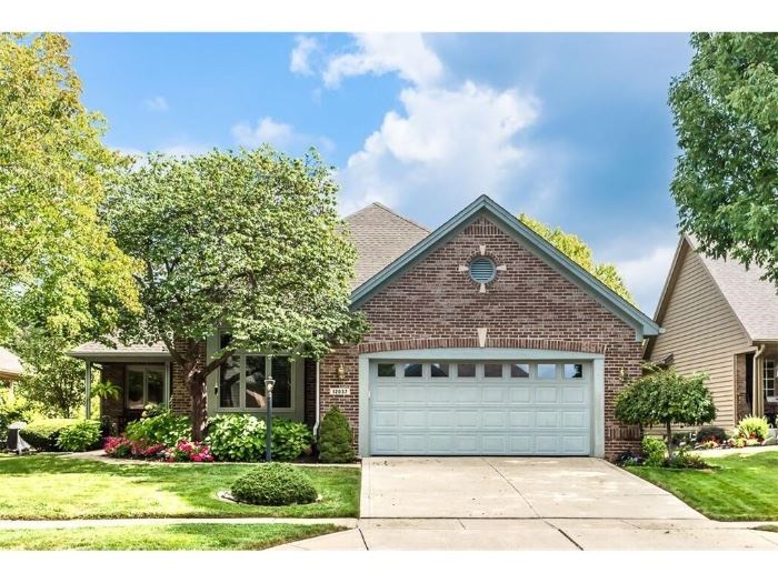 2 DAY ESTATE SALE IN FISHERS Furniture,... starts on 11/10/2017