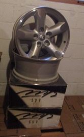 rims 20"with lugs