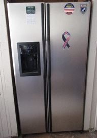 side by side stainless refrigerator GE works well