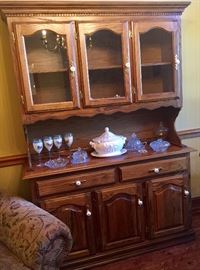 China hutch 