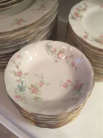 Theodore Haviland New York
Rosanne pattern 
Made in America