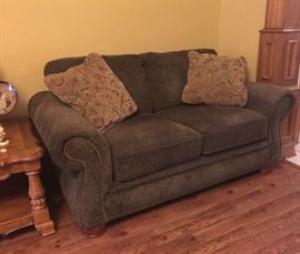 LaZBoy loveseat excellent condition