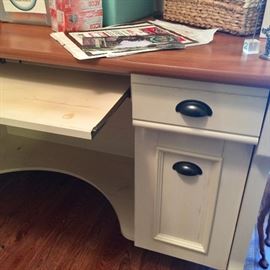 Beautiful Computer desk