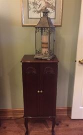 Jewelry armoire