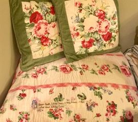 Gorgeous rose and leafy green comforter set and pillows. Great Shabby Chic floral! 