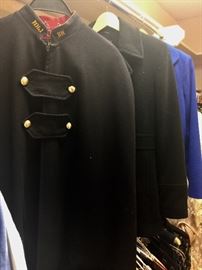 Vintage wool nurse cape!  World War 2