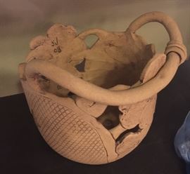 Clay basket 