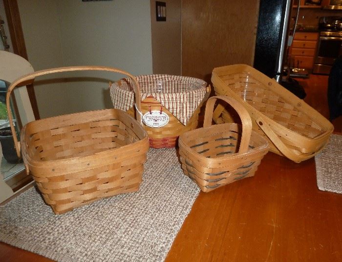 Assorted Longaberger baskets