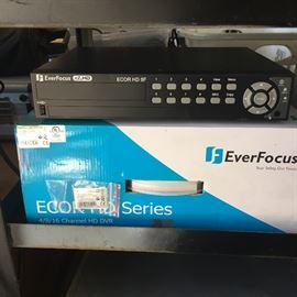 Everfocus Ez HD DVR
ECOR HA 8F
4/8/16 Channel
