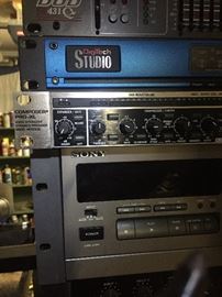 Behringer Composer Pro XL
 Audio interactive dynamics processor model MDX2600 