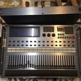 dbx 480R Drive Rack
 Crossover real time analyzer, parametric EQ, graphic EQ, notch filter, alignment delay, compressor limiter 