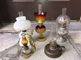 Miniature Kerosene Lamps