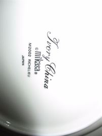 MIKASA RICHELIEU CHINA SERVICE
