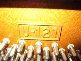 YOUNG CHANG UPRIGHT BLACK PIANO U-21 TOOO1052