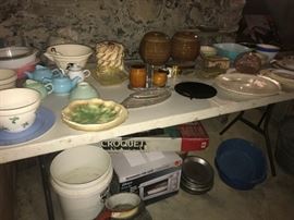 Pottery, stoneware, glassware