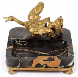 25  FRENCH FIGURAL BRONZE & MARBLE FOOTED ASHTRAY, C. 1900'S, H 3 1/4", W 4 3/4", D 4 5/8"