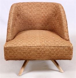 104  MID-CENTURY MODERN UPHOLSTERED CLUB CHAIR, H 26" L 26"