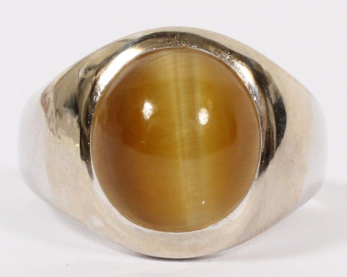 127 - 8.00CT TIGER EYE AND 14KT WHITE GOLD RING, SIZE 8.5