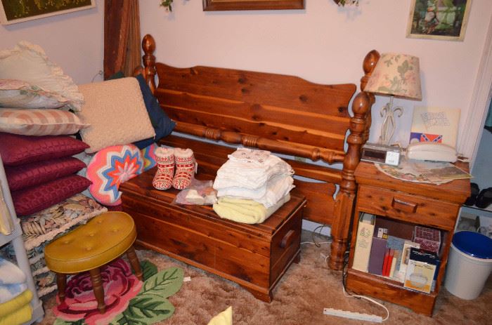 Cedar bedroom set