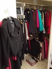 4 Closets Full Ladies Clothes size Large