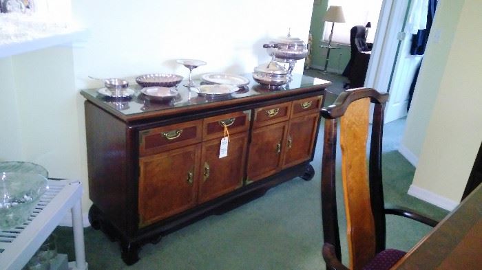 Badcock sideboard to match dining table and bar.