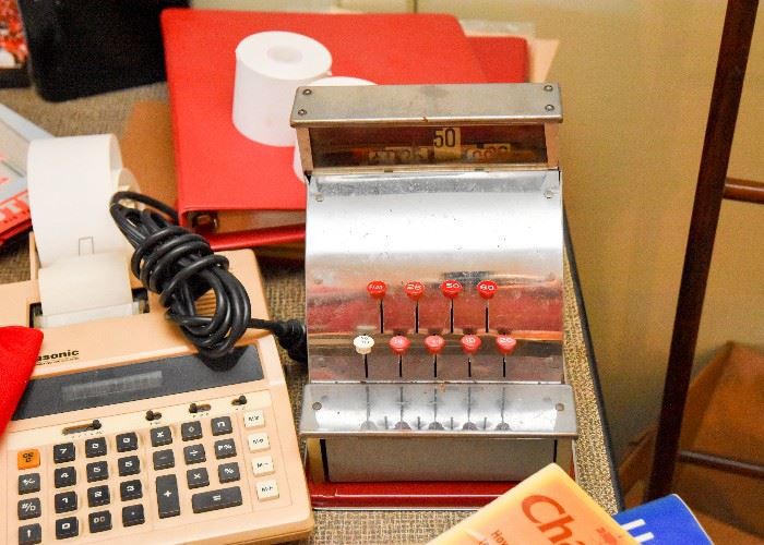 Vintage Cash Register Toy, Calculator, Office Accessories