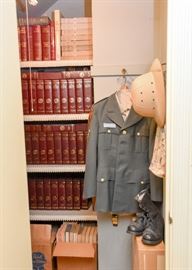 Military Uniform, Vintage Books & Magazines