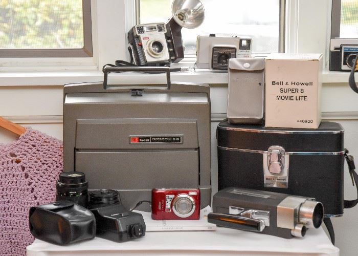 Vintage Cameras & Electronics