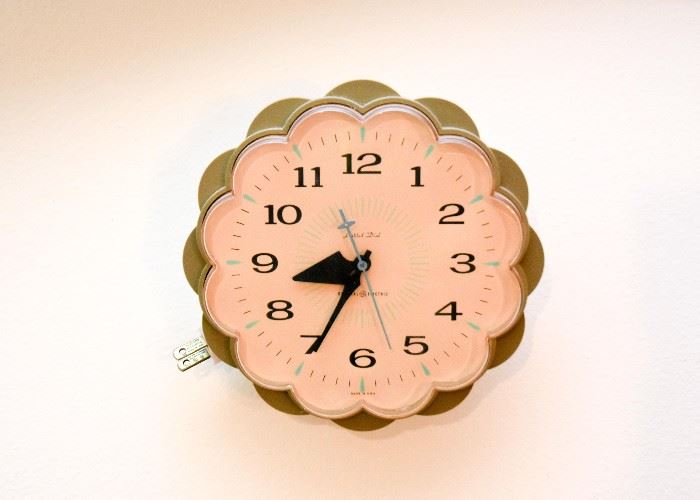 Vintage Electric Wall Clock