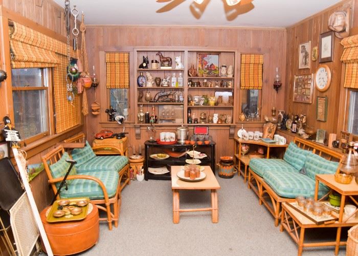 Room Full of Vintage Goodies!