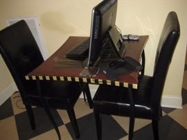 GAME TABLE WITH SEATING BACKGAMMON