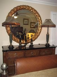 THOMASVILLE HEMINGWAY BEDROOM SUITE COMPLETE WITH DRESSERS AND NIGHT TABLES