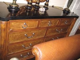 THOMASVILLE HEMINGWAY BEDROOM SUITE COMPLETE WITH DRESSERS AND NIGHT TABLES