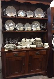 Buffet cabinet