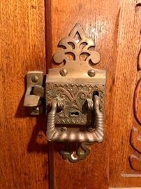 Awesome Brass Hardware on this Ice Box, A Real Gem !