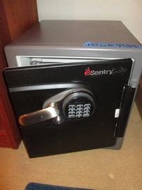 SENTRY SAFE